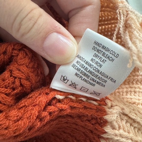 Love Tree Women's Color Block Sweater - Red, Cream, Pink - Picture 7 of 10